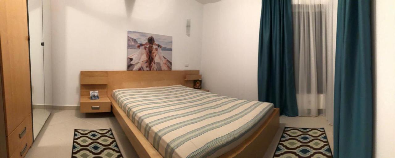 Piano Bar Holidays Apartament *