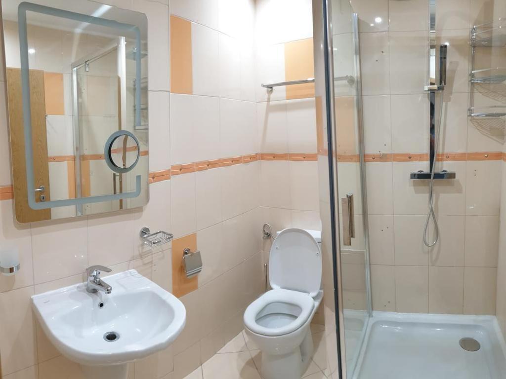 Piano Bar Holidays Apartment Mamaia