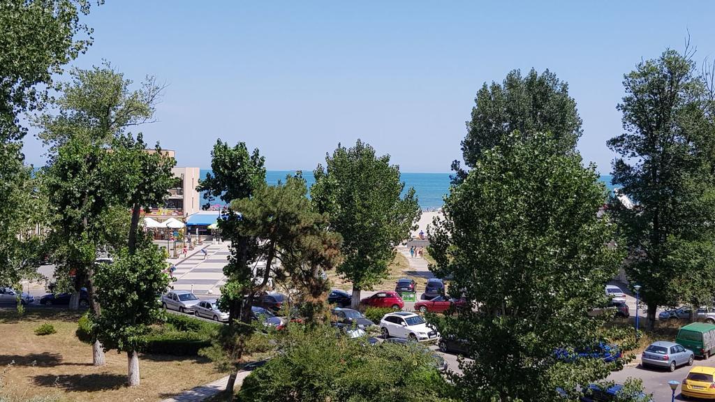 Apartment Piano Bar Holidays Mamaia